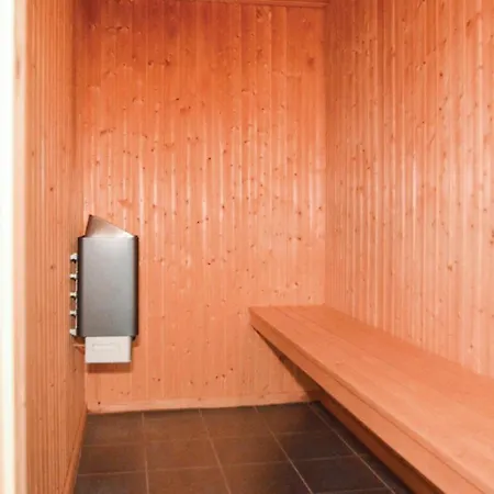 Lovely Home In Blavand With Sauna Holiday home *